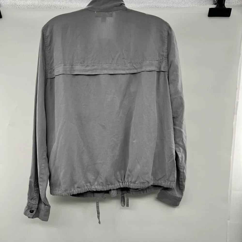 Byron Bay Women's Snap Up Lightweight Jacket Gray Size Small Pockets